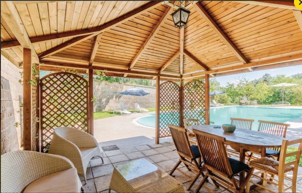 Bio Agriturismo Il Cavone Sovana 0*,