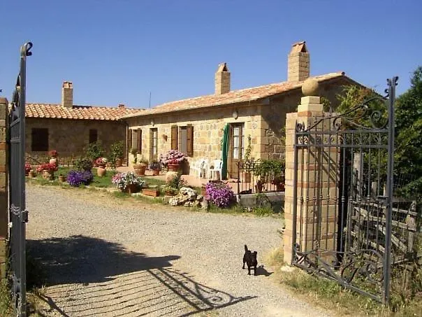 Farm stay Bio Agriturismo Il Cavone Sovana