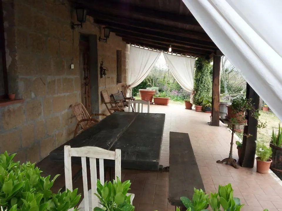 Farm stay Bio Agriturismo Il Cavone Sovana Italy